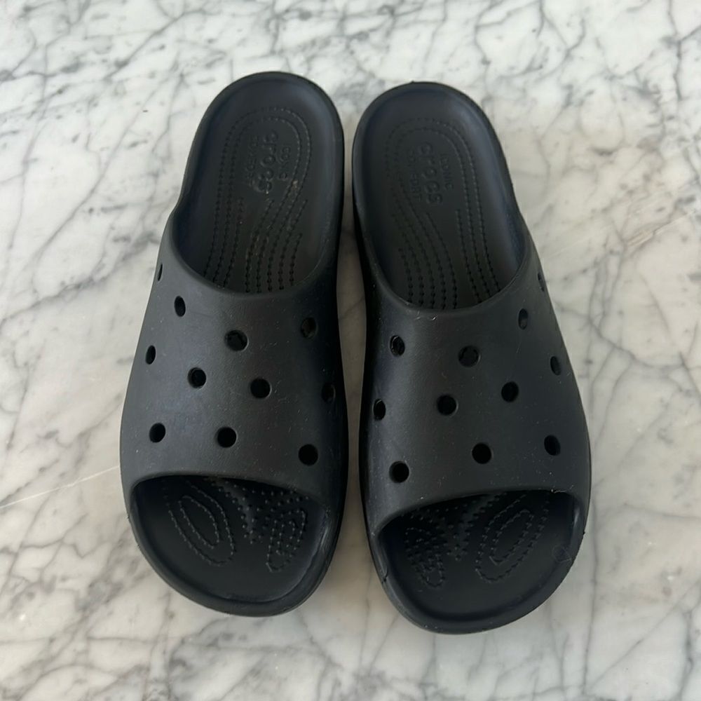 Crocs classic platform slide sandal black Sz 10 Women’s